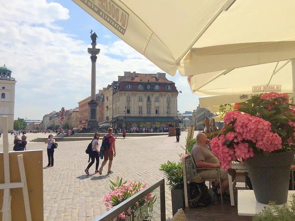 Bed & Breakfast Pokoje Goscinne Dom Literatury Warsaw