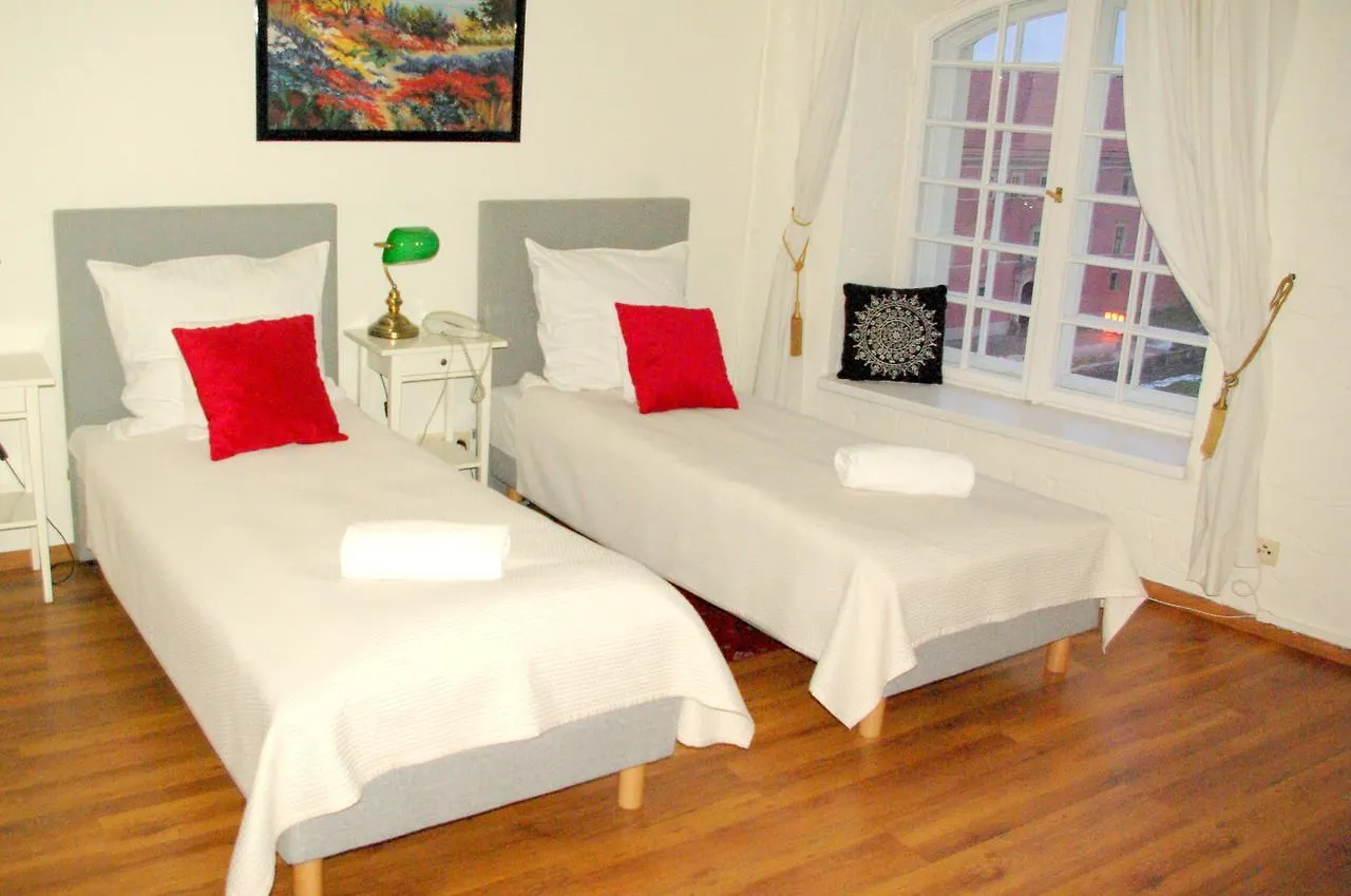 Bed & Breakfast Pokoje Goscinne Dom Literatury Warsaw