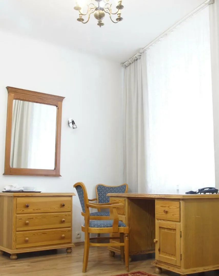 Bed & Breakfast Pokoje Goscinne Dom Literatury Warsaw