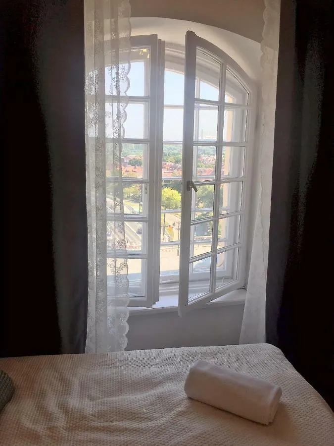 Bed & Breakfast Pokoje Goscinne Dom Literatury Warsaw